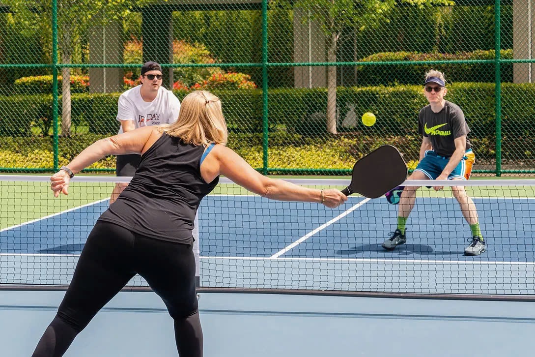 Hướng dẫn chơi pickleball cơ bản cho người mới bắt đầu