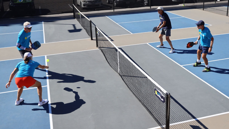 Chiến lược cơ bản trong pickleball đôi