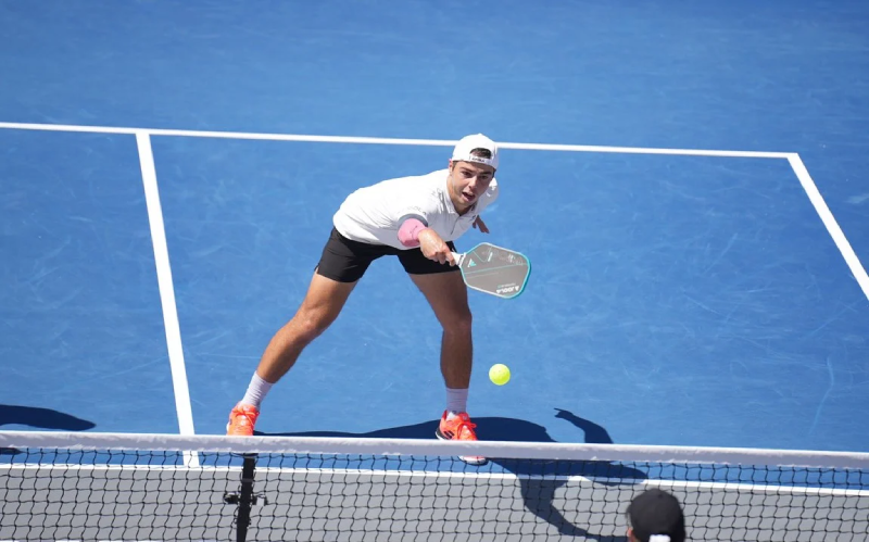 Drop trong pickleball là gì Khi nào nên sử dụng Drop trong pickleball là gì Khi nào nên sử dụng